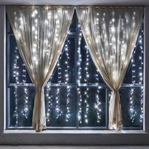 Décorer les vitres pour Noël : 5 astuces pour les rendre féériques - ABC  Salles